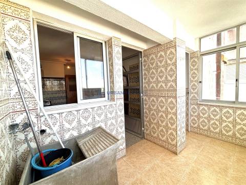 Apartamento T3 Venda em Massamá e Monte Abraão,Sintra