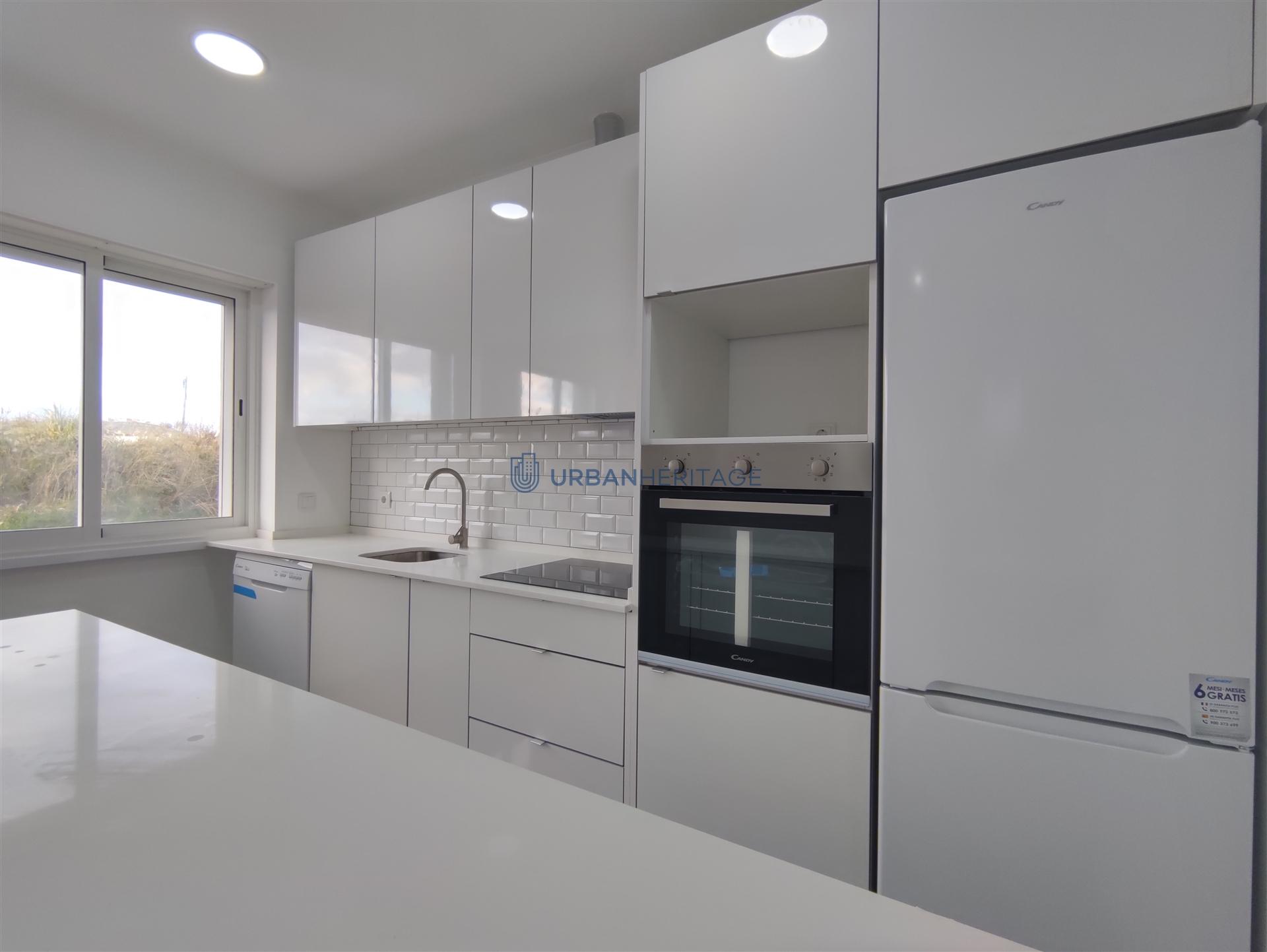 Apartamento T3 Venda em Águas Livres,Amadora