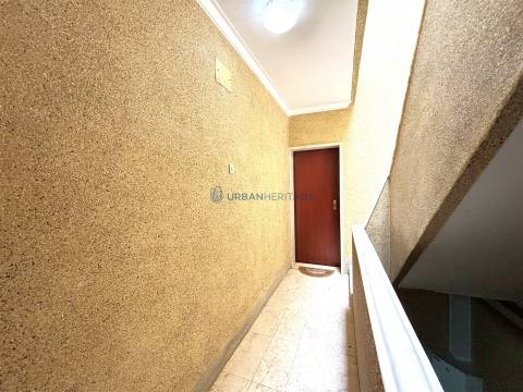 Apartamento T3 Venda em Águas Livres,Amadora