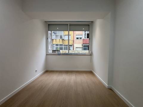 Apartamento T3 Venda em Queluz e Belas,Sintra