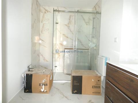 Apartamento T3 Venda em Rio de Mouro,Sintra