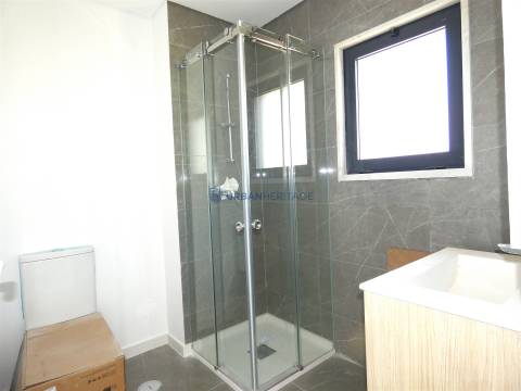 Apartamento T3 Venda em Rio de Mouro,Sintra