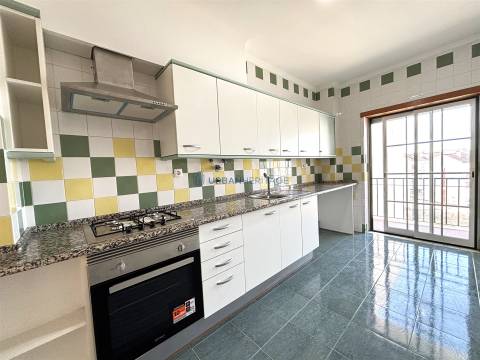 Apartamento T3 Venda em Azambuja,Azambuja