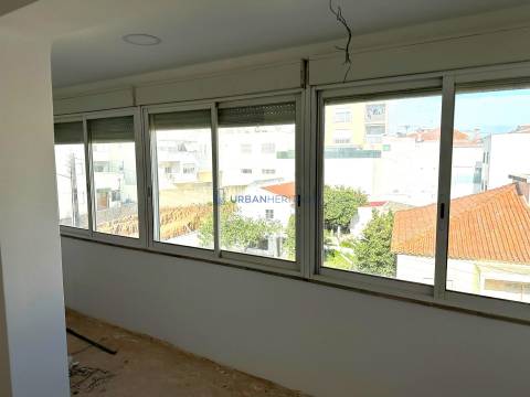 Apartamento T2 Venda em Cacém e São Marcos,Sintra