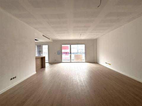 Apartamento T3 Venda em Carnaxide e Queijas,Oeiras