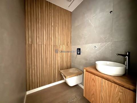 Apartamento T3 Venda em Carnaxide e Queijas,Oeiras