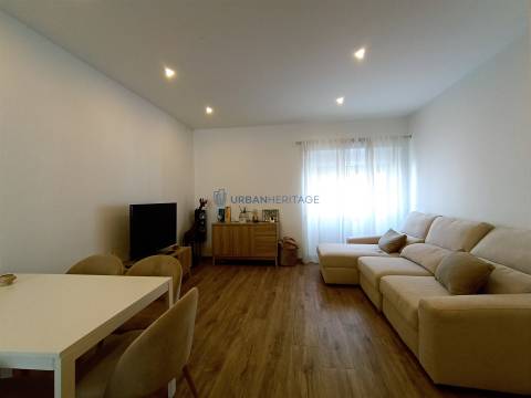 Apartamento T2 Venda em Rio de Mouro,Sintra