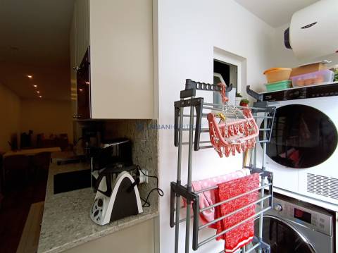 Apartamento T2 Venda em Rio de Mouro,Sintra