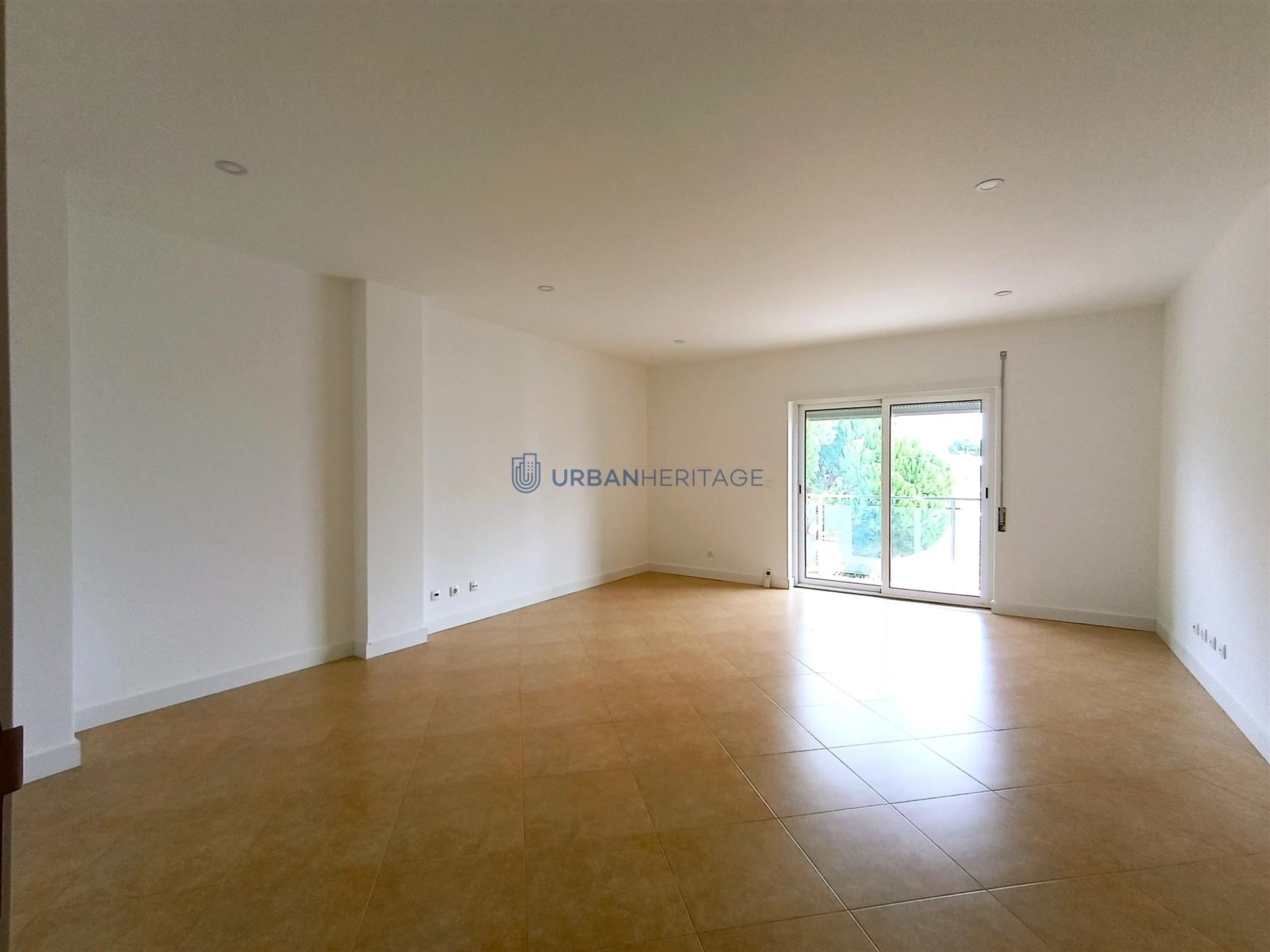 Apartamento T3 Arrendamento em Constância,Constância