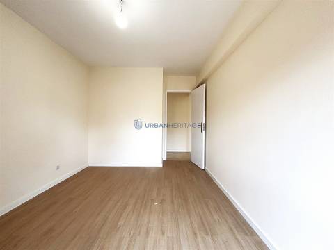 Apartamento T2 Venda em Algueirão-Mem Martins,Sintra