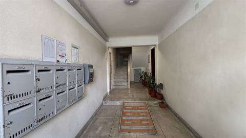 Apartamento T2 Venda em Benfica,Lisboa