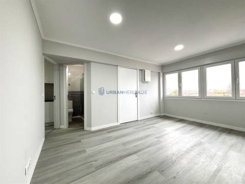 Apartamento T2 Venda em Pontinha e Famões,Odivelas