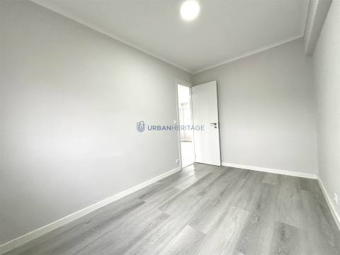 Apartamento T2 Venda em Pontinha e Famões,Odivelas