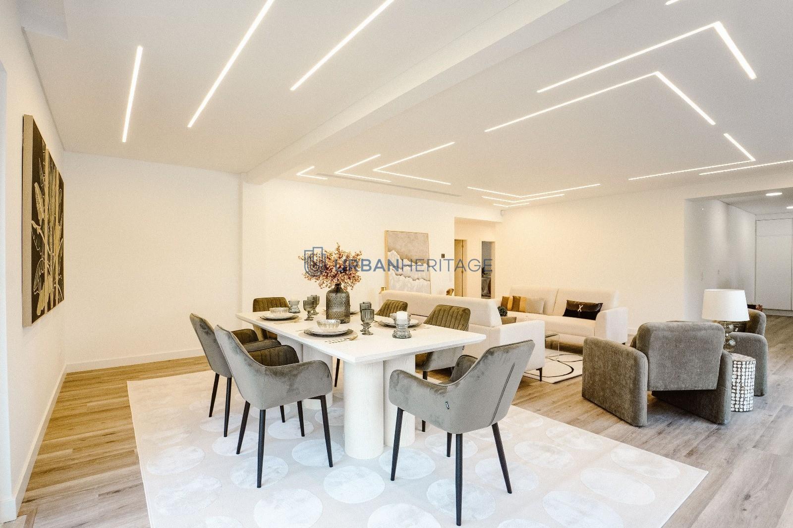 Moradia T3 Venda em Charneca de Caparica e Sobreda,Almada