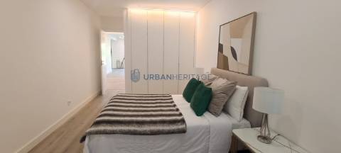 Moradia T3 Venda em Charneca de Caparica e Sobreda,Almada