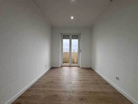 Apartamento T3 Venda em Queluz e Belas,Sintra