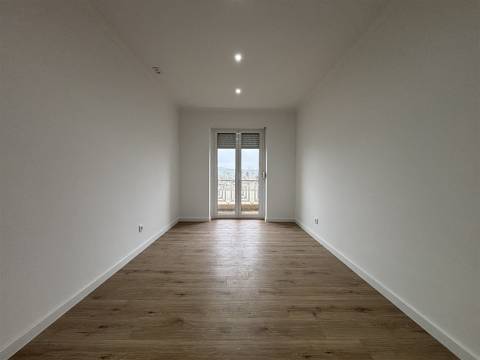 Apartamento T3 Venda em Queluz e Belas,Sintra