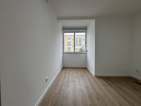 Apartamento T3 Venda em Queluz e Belas,Sintra