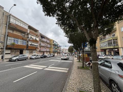 Apartamento T3 Venda em Falagueira-Venda Nova,Amadora