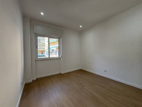 Apartamento T3 Venda em Falagueira-Venda Nova,Amadora