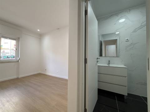 Apartamento T3 Venda em Falagueira-Venda Nova,Amadora