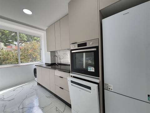 Apartamento T3 Venda em Falagueira-Venda Nova,Amadora