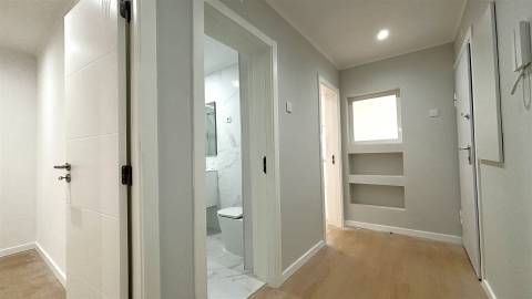 Apartamento T2 Venda em Venteira,Amadora