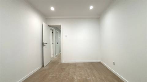 Apartamento T2 Venda em Venteira,Amadora