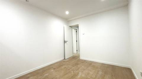 Apartamento T2 Venda em Venteira,Amadora