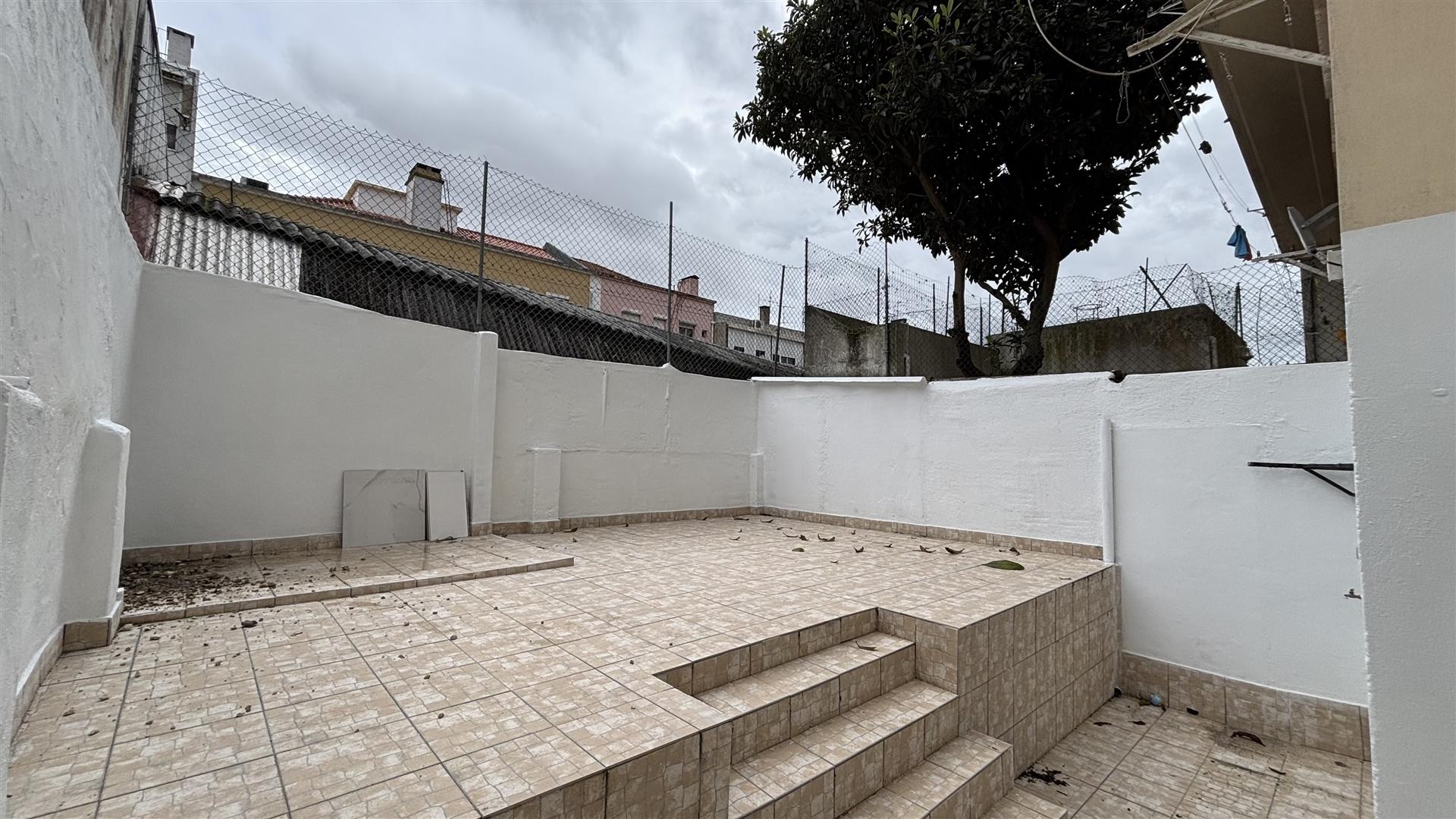 Apartamento T2 Venda em Venteira,Amadora