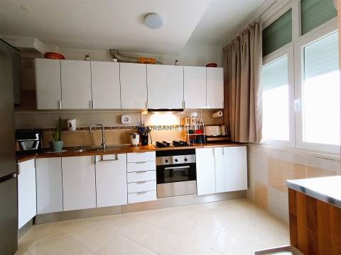 Apartamento T2 Venda em Póvoa de Santa Iria e Forte da Casa,Vila Franca de Xira