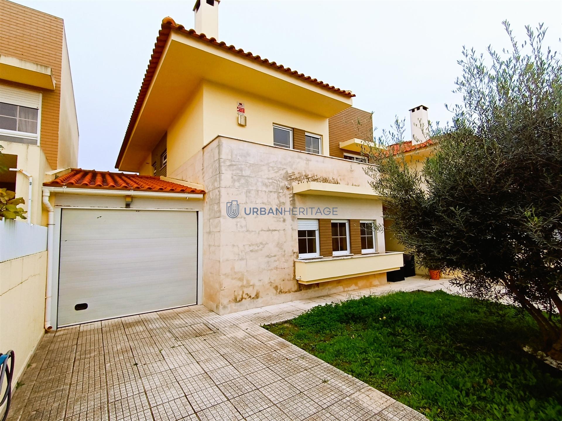 Moradia T5 Venda em São Domingos de Rana,Cascais