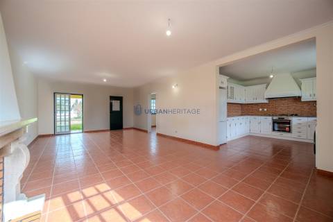 Moradia T3 Venda em Glória do Ribatejo e Granho,Salvaterra de Magos