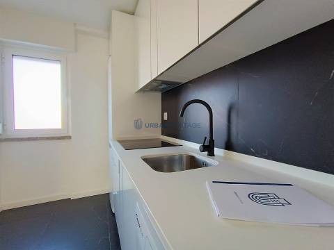 Apartamento T3 Venda em Falagueira-Venda Nova,Amadora