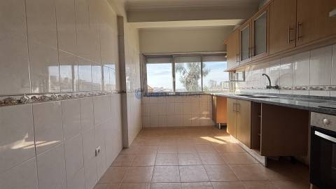 Apartamento T2 Venda em Queluz e Belas,Sintra