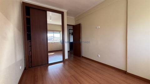 Apartamento T2 Venda em Queluz e Belas,Sintra