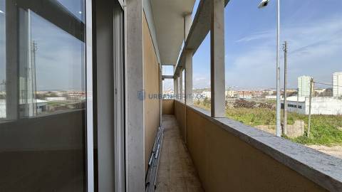 Apartamento T2 Venda em Águas Livres,Amadora