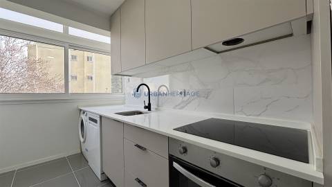 Apartamento T2 Venda em Águas Livres,Amadora