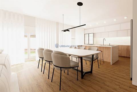 Moradia Isolada T4 Venda em Fernão Ferro,Seixal