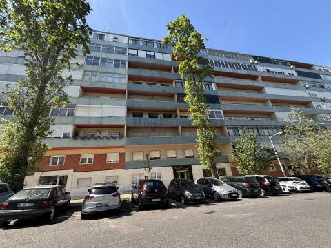 Apartamento T3 Venda em Benfica,Lisboa