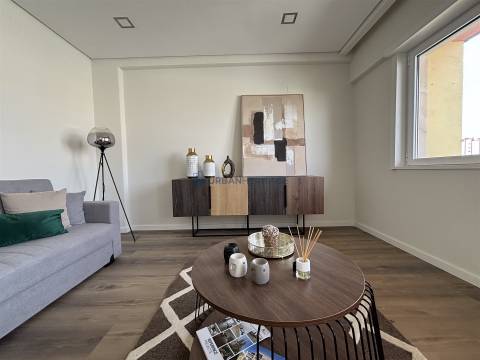 Apartamento T3 Venda em Benfica,Lisboa