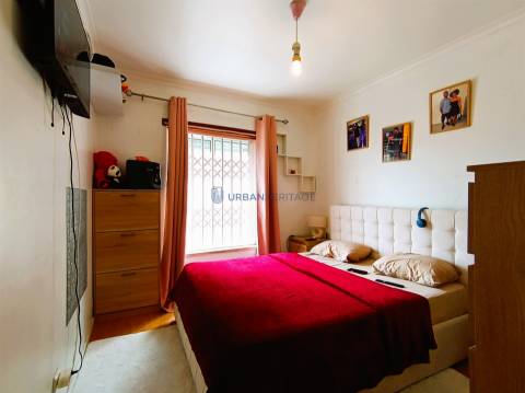 Apartamento T2 Venda em Queluz e Belas,Sintra