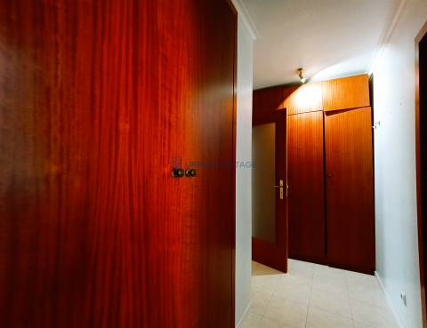Apartamento T2 Venda em Queluz e Belas,Sintra