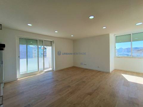 Apartamento T2+1 Venda em Alverca do Ribatejo e Sobralinho,Vila Franca de Xira