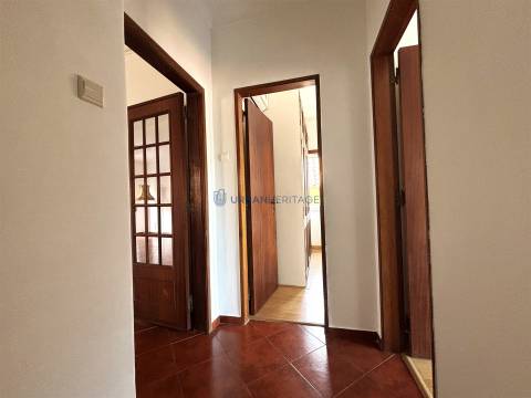 Moradia em Banda T2+2 Venda em Porto Salvo,Oeiras