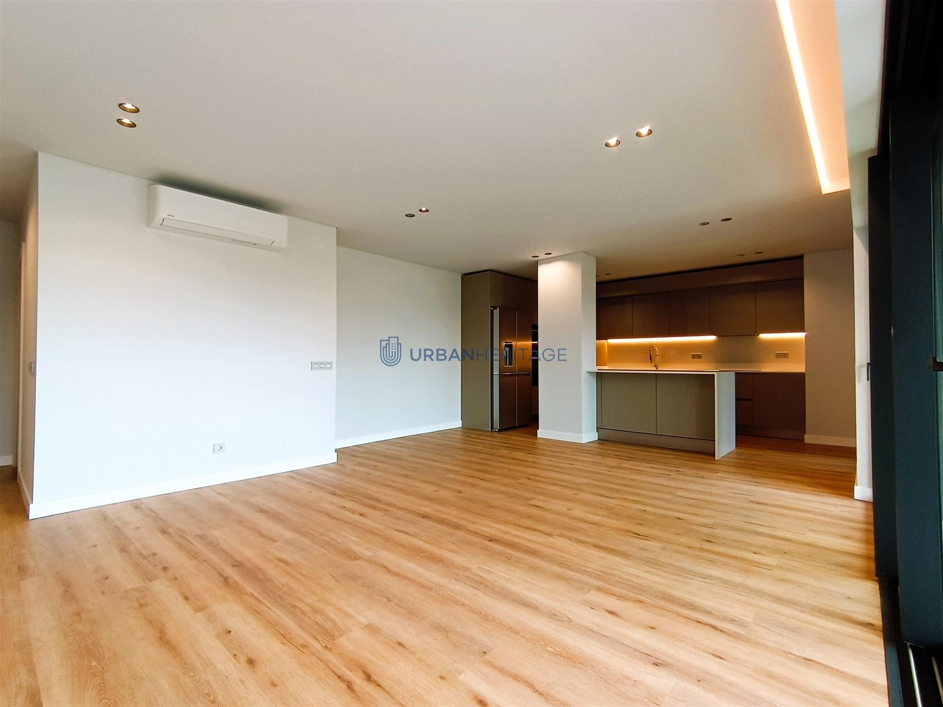 Apartamento T3 Venda em Faro (Sé e São Pedro),Faro