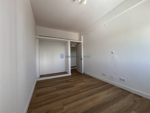 Apartamento T2 Venda em Olivais,Lisboa