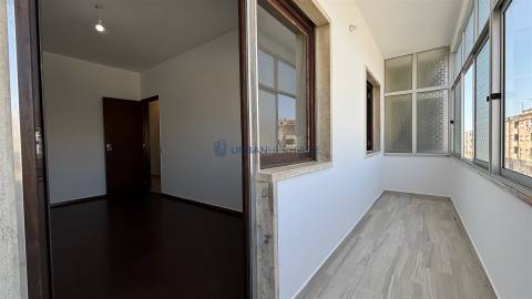 Apartamento T2 Venda em Cacém e São Marcos,Sintra