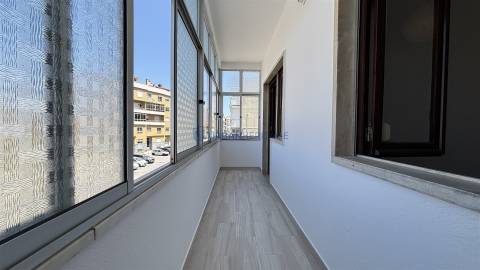 Apartamento T2 Venda em Cacém e São Marcos,Sintra