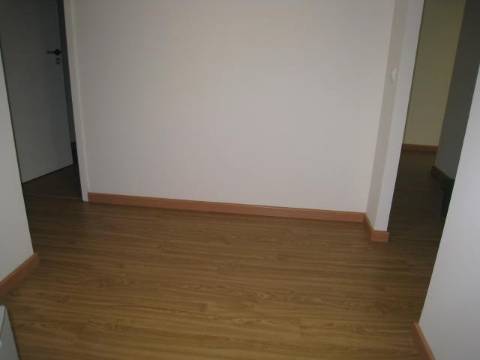 Loja  Venda em Canidelo,Vila Nova de Gaia